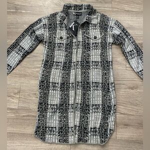 Women’s Black and Gray Plaid Cardigan